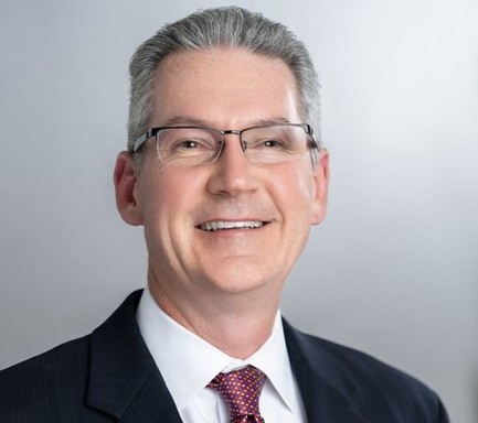 Dr.-Douglas-Dingwerth_680_WIP.jpg
